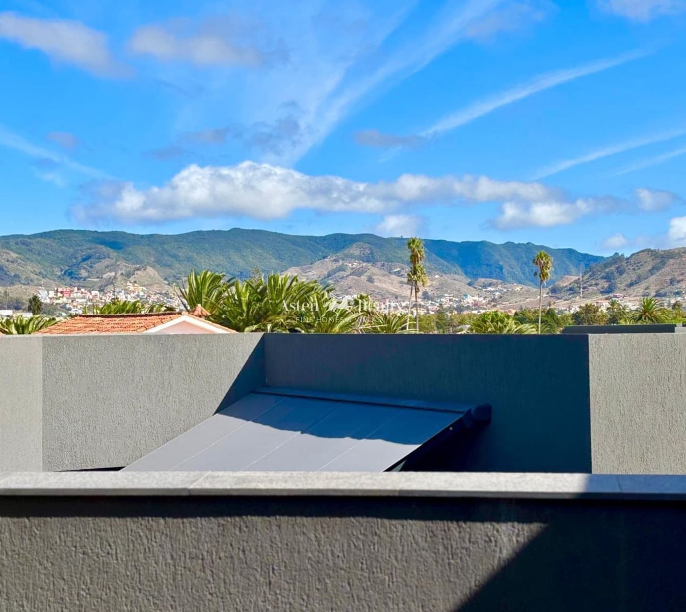 3 soverom Penthouse til salgs i San Cristobal de La Laguna - € 850 000 (Ref: 9417585)