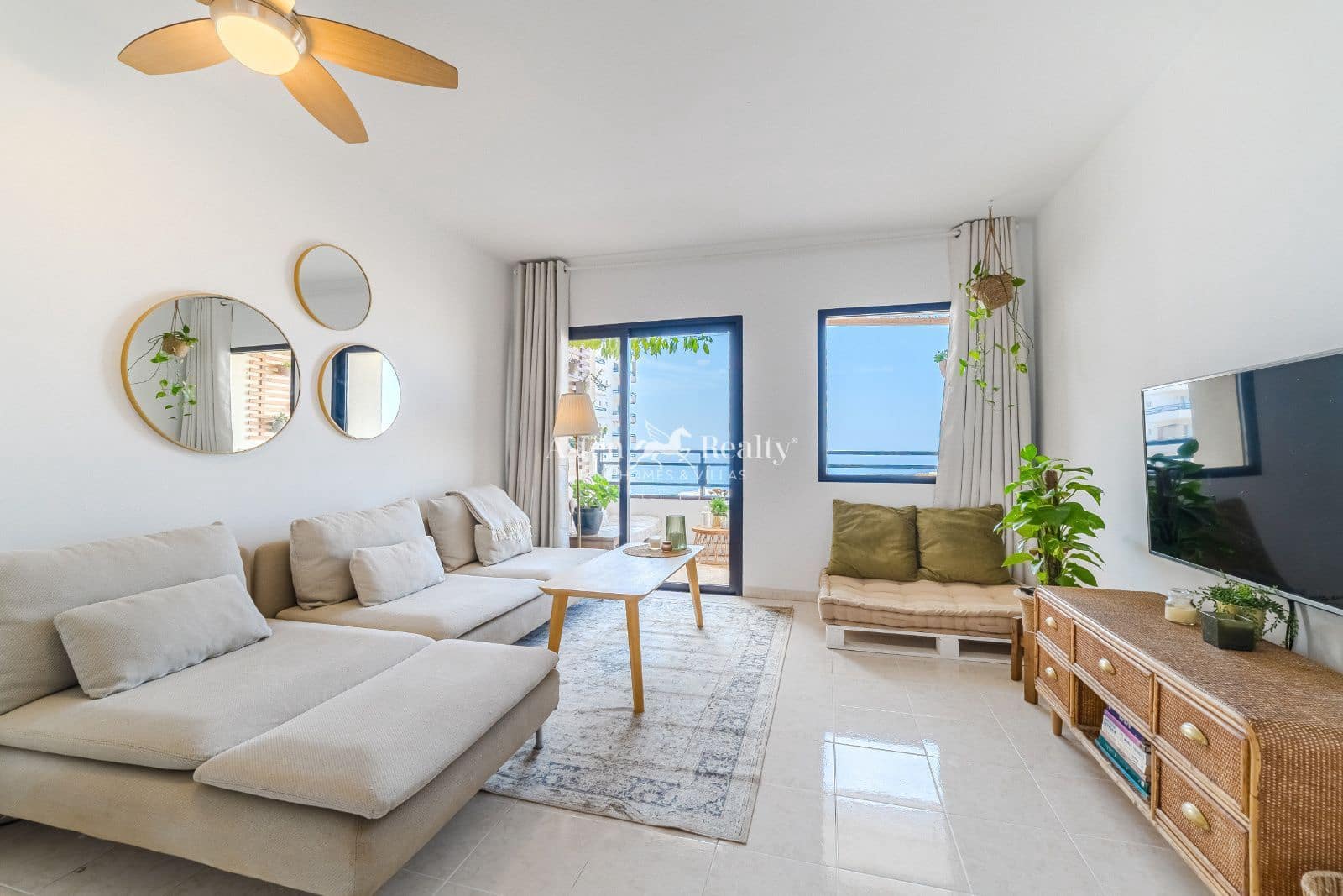 1 sypialnia Mieszkanie na sprzedaż w Playa Paraiso z basenem - 265 000 € (Ref: 9417586)