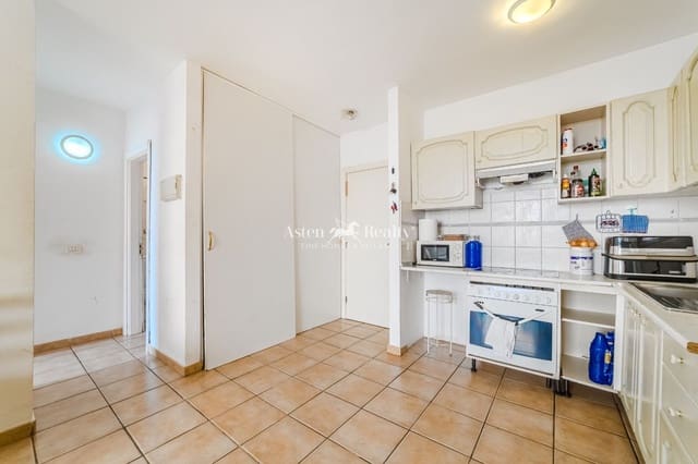 1 soverom Leilighet til salgs i Playa Paraiso, Adeje med svømmebasseng - € 178 500 (Ref: 9417587)