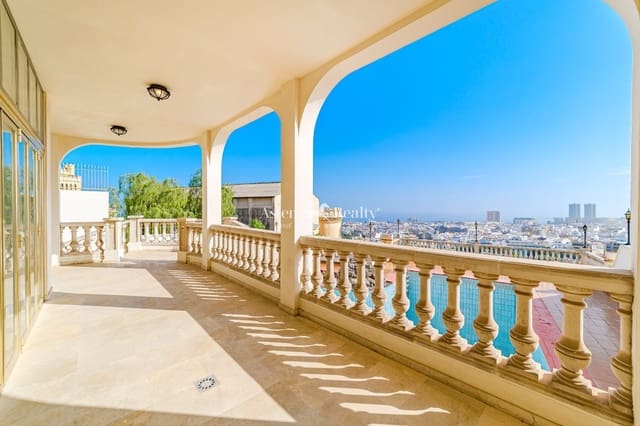 8 soverom Villa til salgs i Santa Cruz de Tenerife med svømmebasseng garasje - € 2 490 000 (Ref: 9421730)