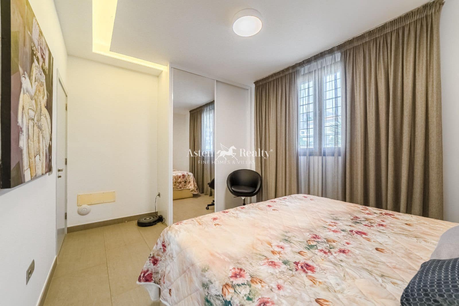 5 sovrum Hus till salu i Torviscas med pool garage - 2 950 000 € (Ref: 9426706)