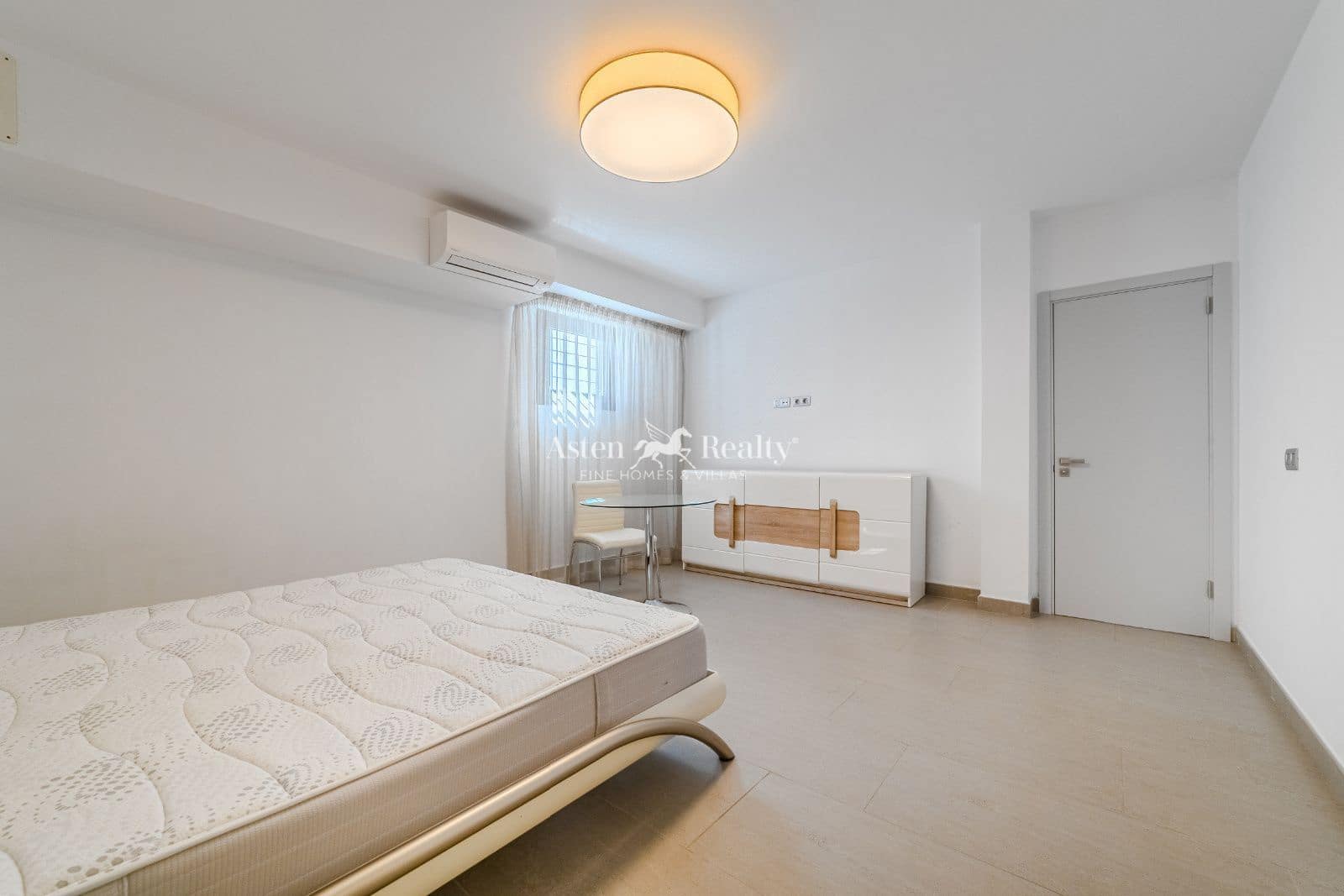 5 sovrum Hus till salu i Torviscas med pool garage - 2 950 000 € (Ref: 9426706)