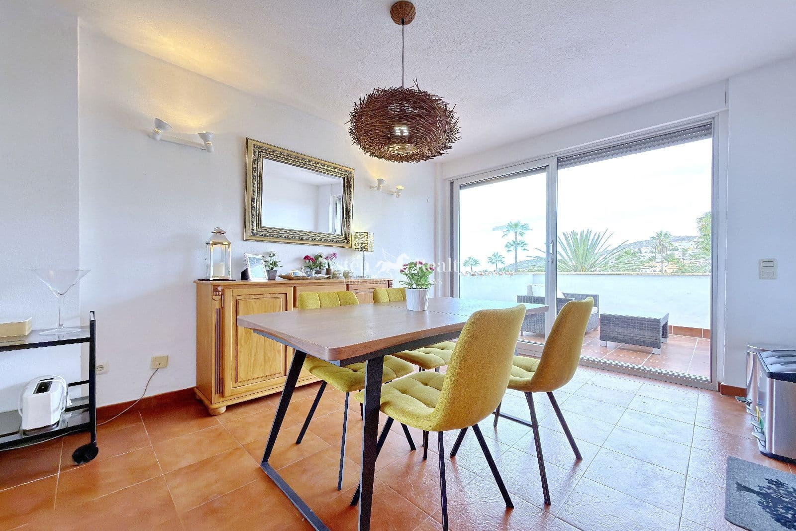 27 bedroom Restaurant/Bar for sale in Chayofa with garage - € 3,500,000 (Ref: 9432743)