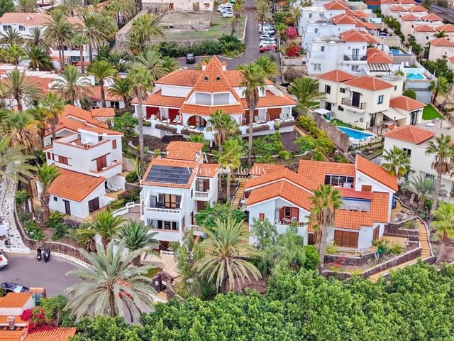 27 soverom Restaurant/Bar til salgs i Chayofa, Arona med garasje - € 3 500 000 (Ref: 9432743)