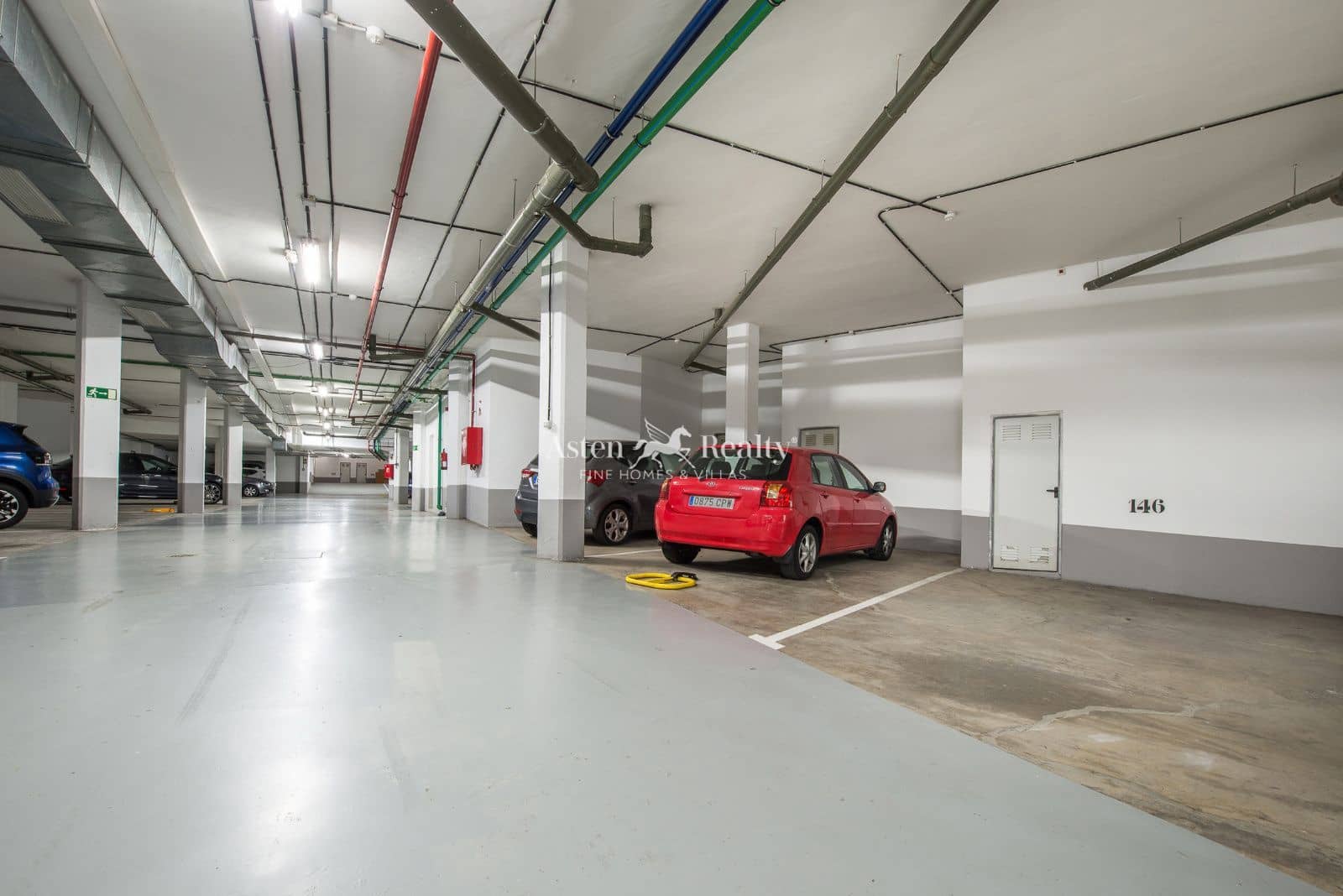 2 slaapkamer Flat te koop in Palm-Mar met zwembad garage - € 359.000 (Ref: 9436314)