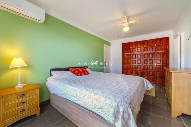 2 makuuhuone Asunto myytävänä paikassa Amarilla Golf, San Miguel de Abona mukana uima-altaan - 310 000 € (Ref: 9438717)