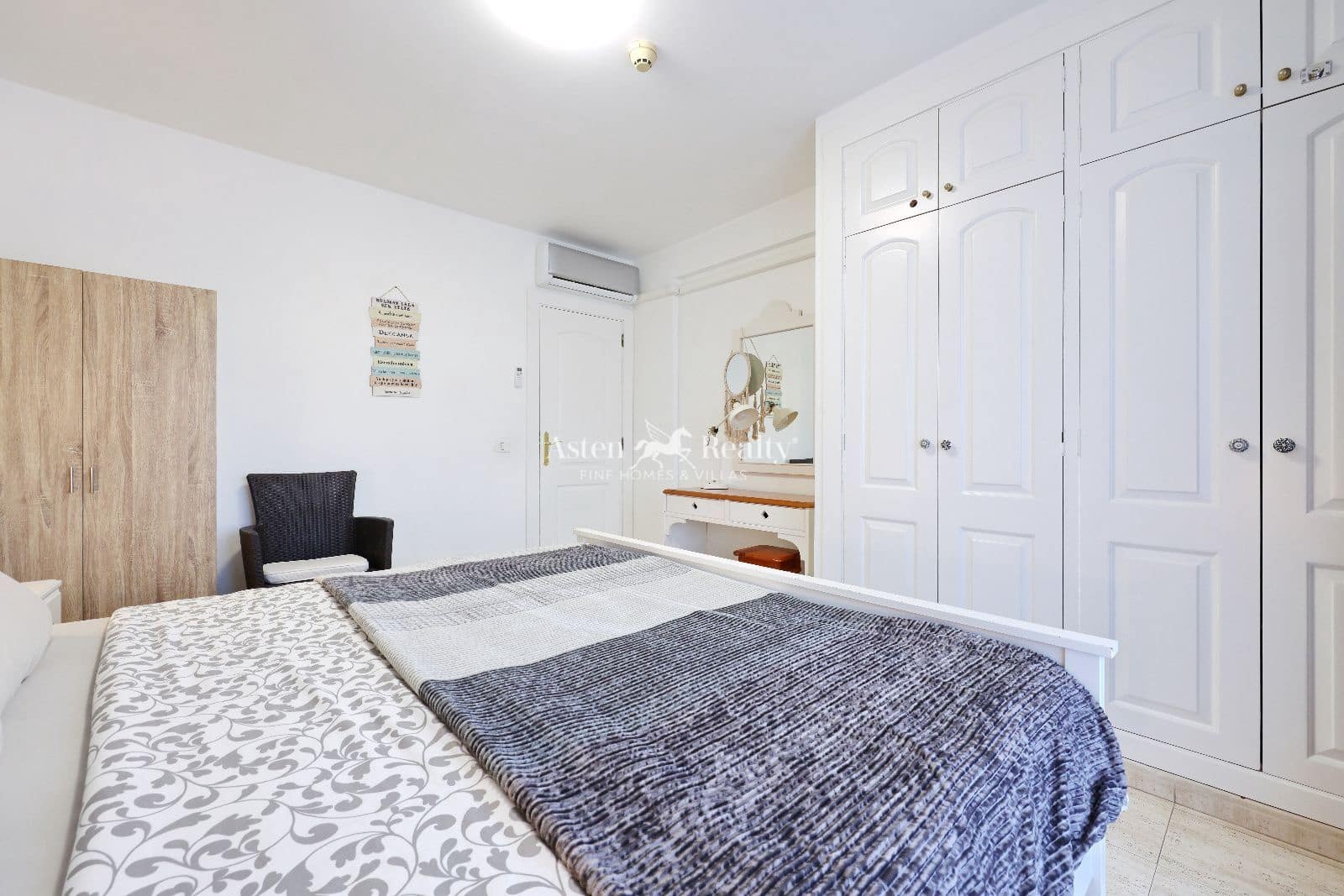 1 soverom Leilighet til salgs i Los Cristianos med svømmebasseng - € 370 000 (Ref: 9445443)