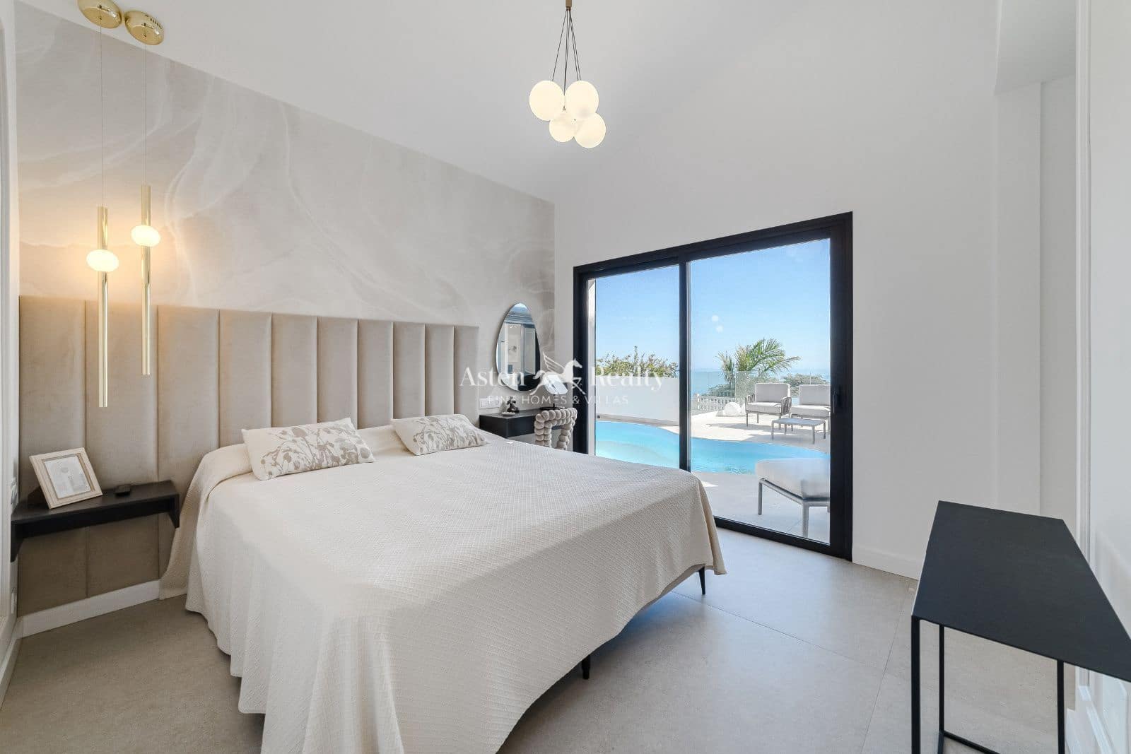 4 soverom Hus til salgs i Candelaria med svømmebasseng garasje - € 990 000 (Ref: 9447203)