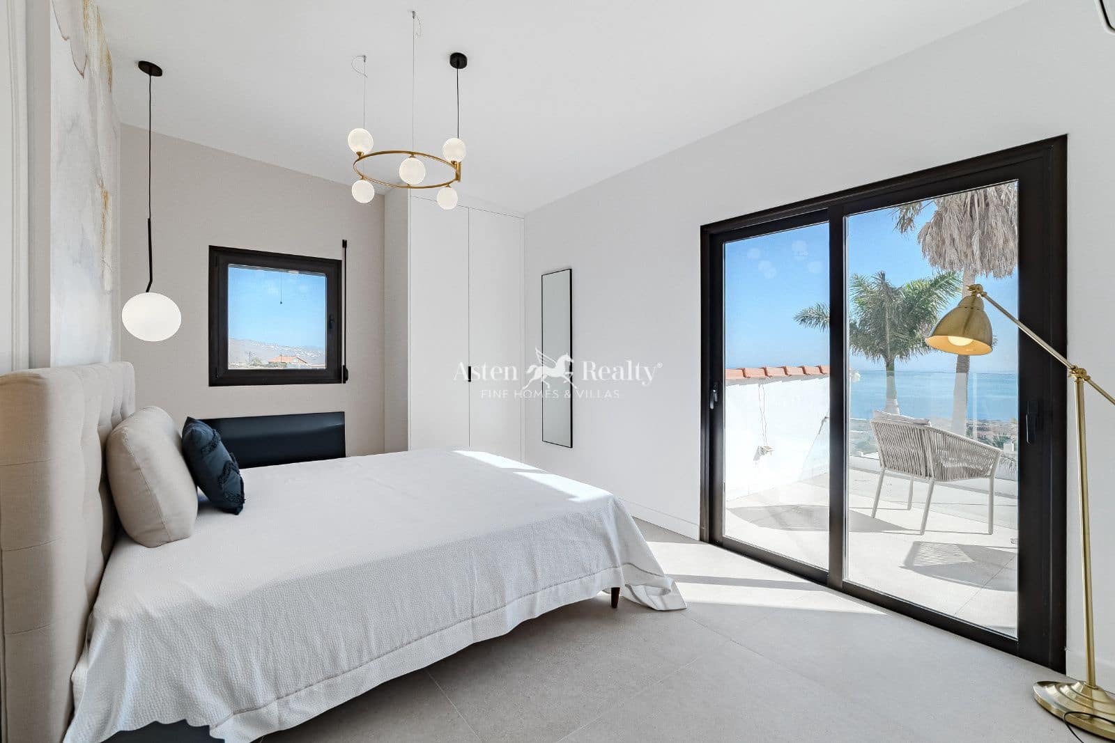 4 soverom Hus til salgs i Candelaria med svømmebasseng garasje - € 990 000 (Ref: 9447203)