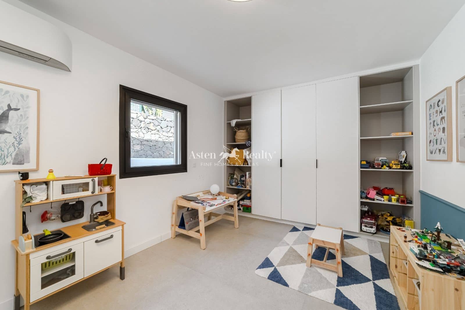 4 soverom Hus til salgs i Candelaria med svømmebasseng garasje - € 990 000 (Ref: 9447203)