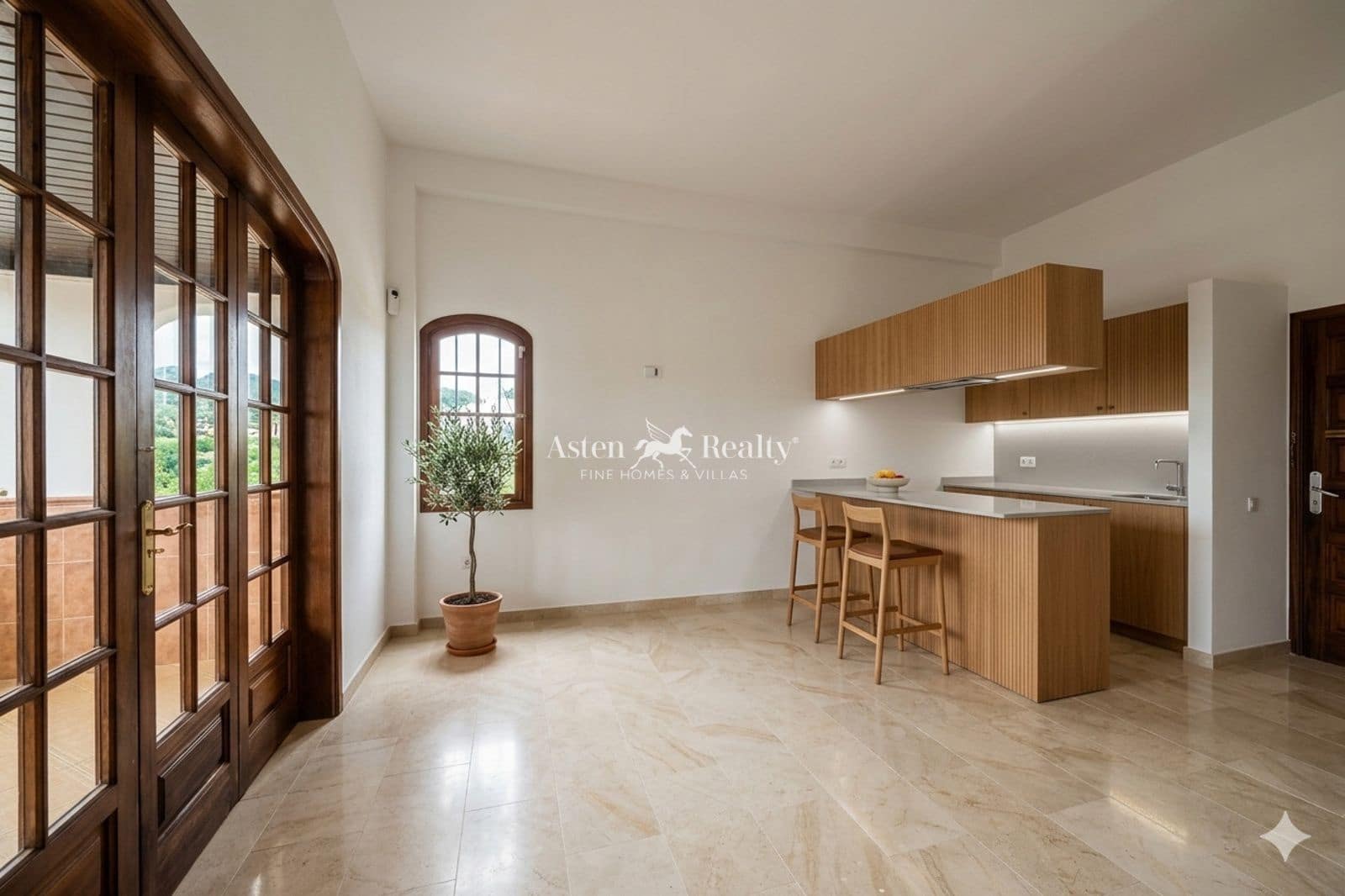 3 soveværelse Lejlighed til salg i Los Cristianos - € 365.000 (Ref: 9447298)