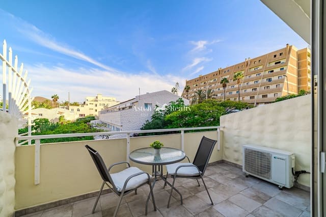 Flat te koop in Playa de las Americas, Arona - € 200.000 (Ref: 9450911)