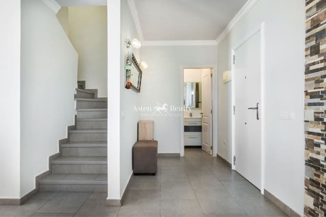 2 soveværelse Byhus til salg i San Eugenio Alto, Adeje med swimmingpool - € 499.000 (Ref: 9451517)