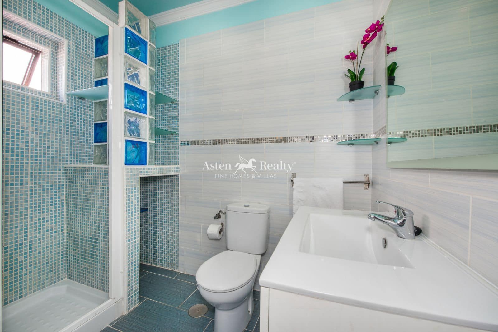 2 soveværelse Byhus til salg i Costa Adeje med swimmingpool - € 499.000 (Ref: 9451517)