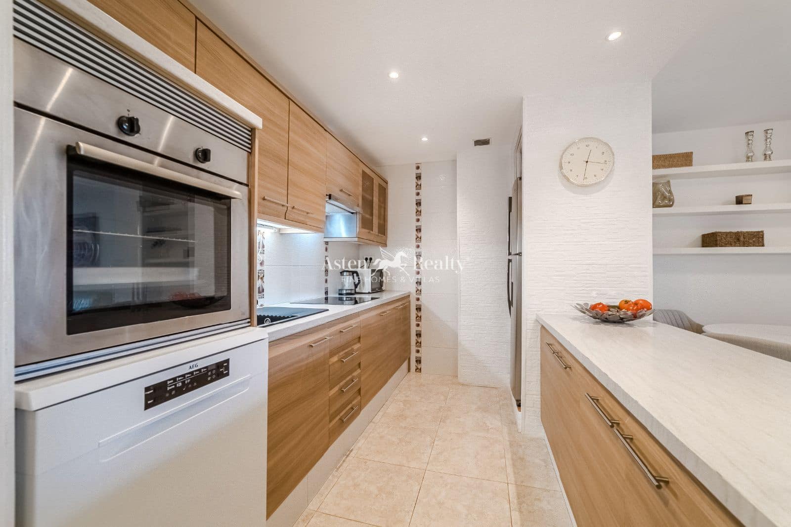 3 chambre Appartement à vendre à Costa Adeje avec piscine - 570 000 € (Ref: 9457843)