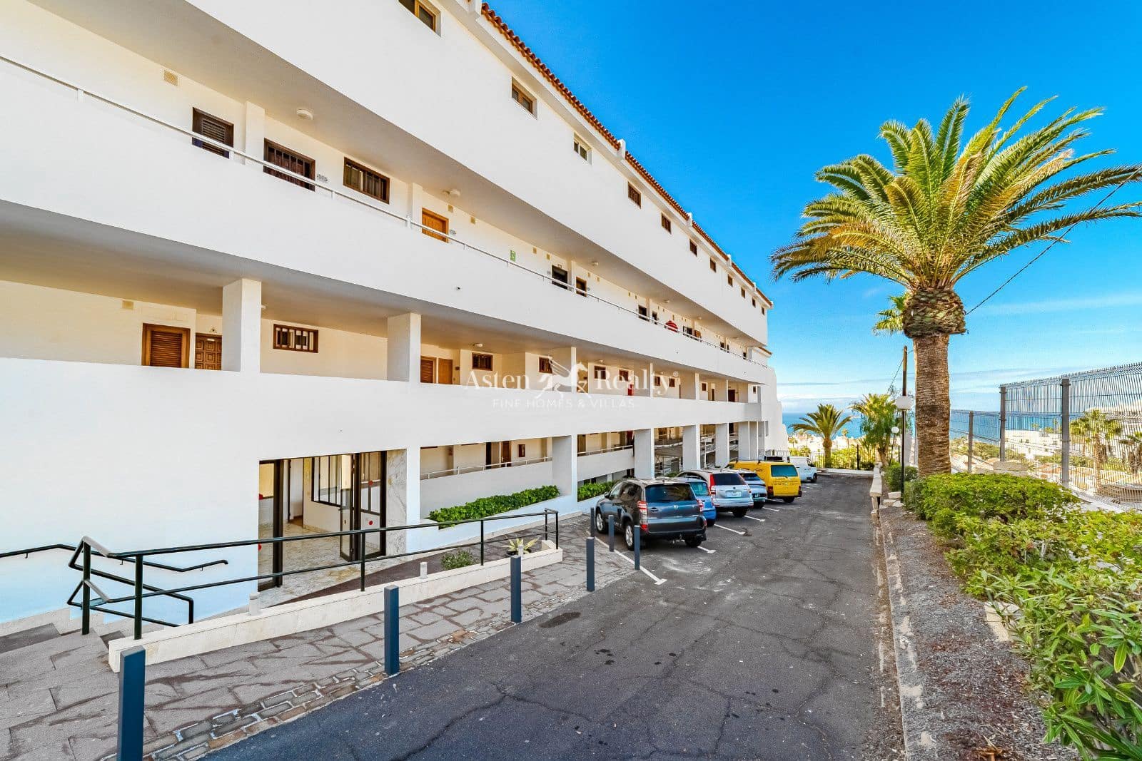 3 chambre Appartement à vendre à Costa Adeje avec piscine - 570 000 € (Ref: 9457843)