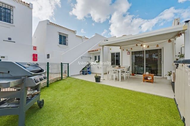 2 quarto Apartamento para venda em Golf del Sur, San Miguel de Abona com piscina garagem - 370 000 € (Ref: 9462939)