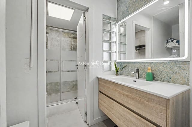 2 quarto Apartamento para venda em Golf del Sur, San Miguel de Abona com piscina garagem - 370 000 € (Ref: 9462939)