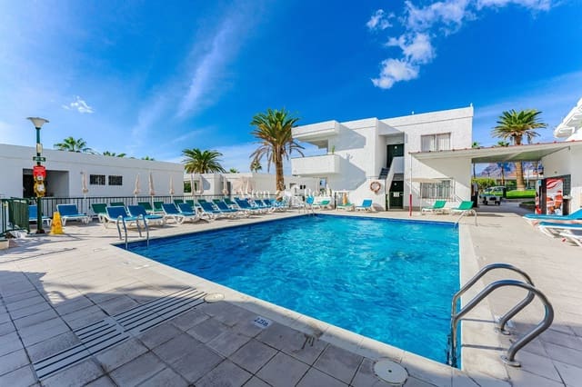 1 slaapkamer Flat te koop in Los Gigantes, Santiago del Teide met zwembad - € 180.000 (Ref: 9465967)