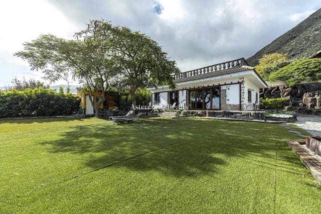 3 Zimmer Bungalow zu verkaufen in Candelaria mit Garage - 490.000 € (Ref: 9468836)