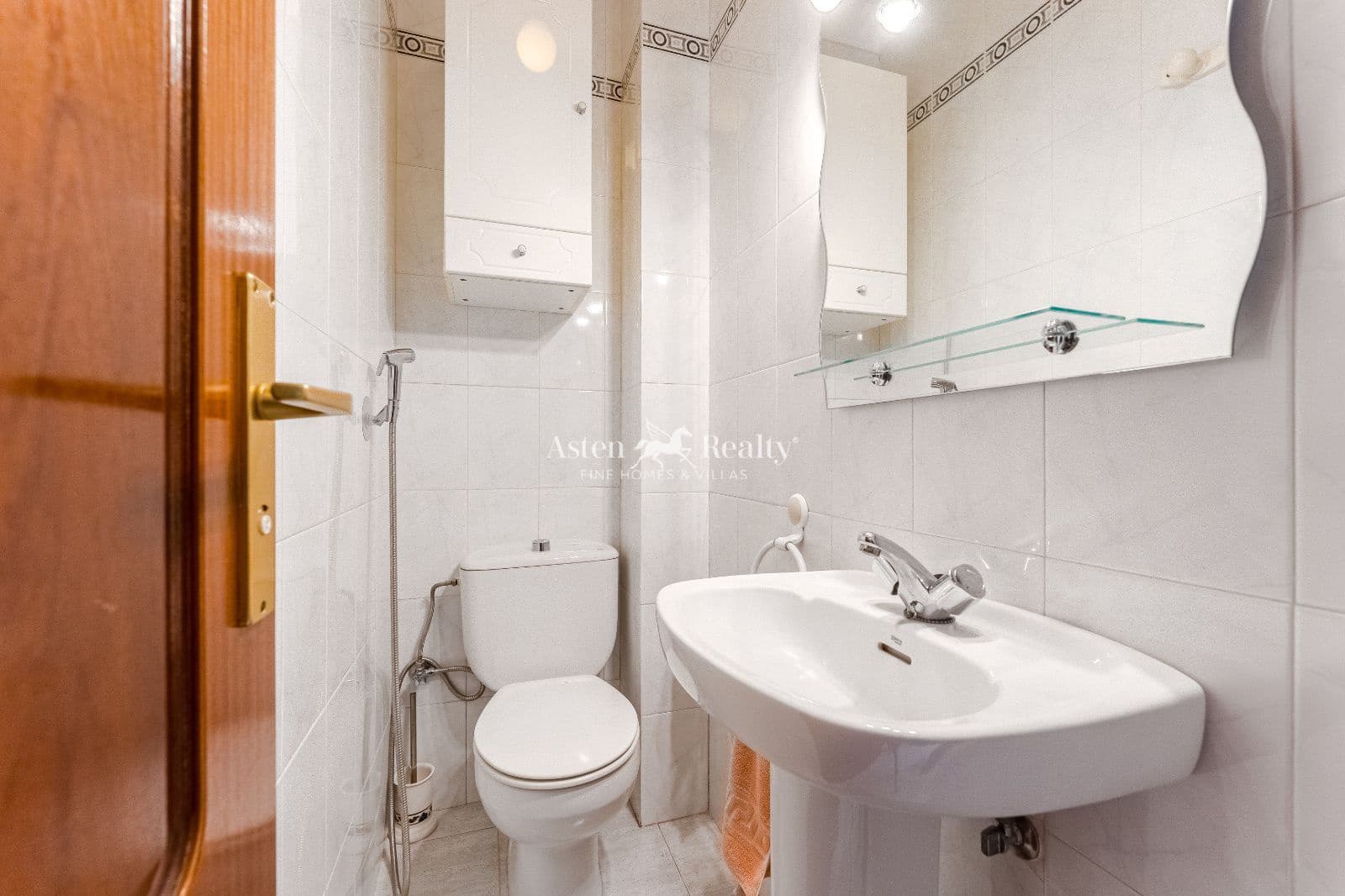 Casa de 3 habitaciones en Las Galletas en venta con garaje - 399.000 € (Ref: 9471587)