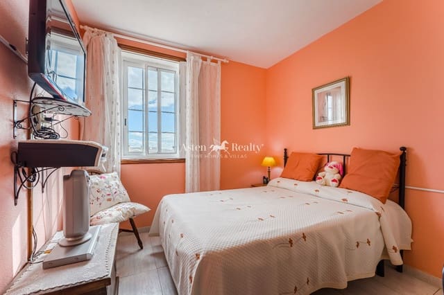 Casa de 3 habitaciones en Las Galletas, Arona en venta con garaje - 399.000 € (Ref: 9471587)