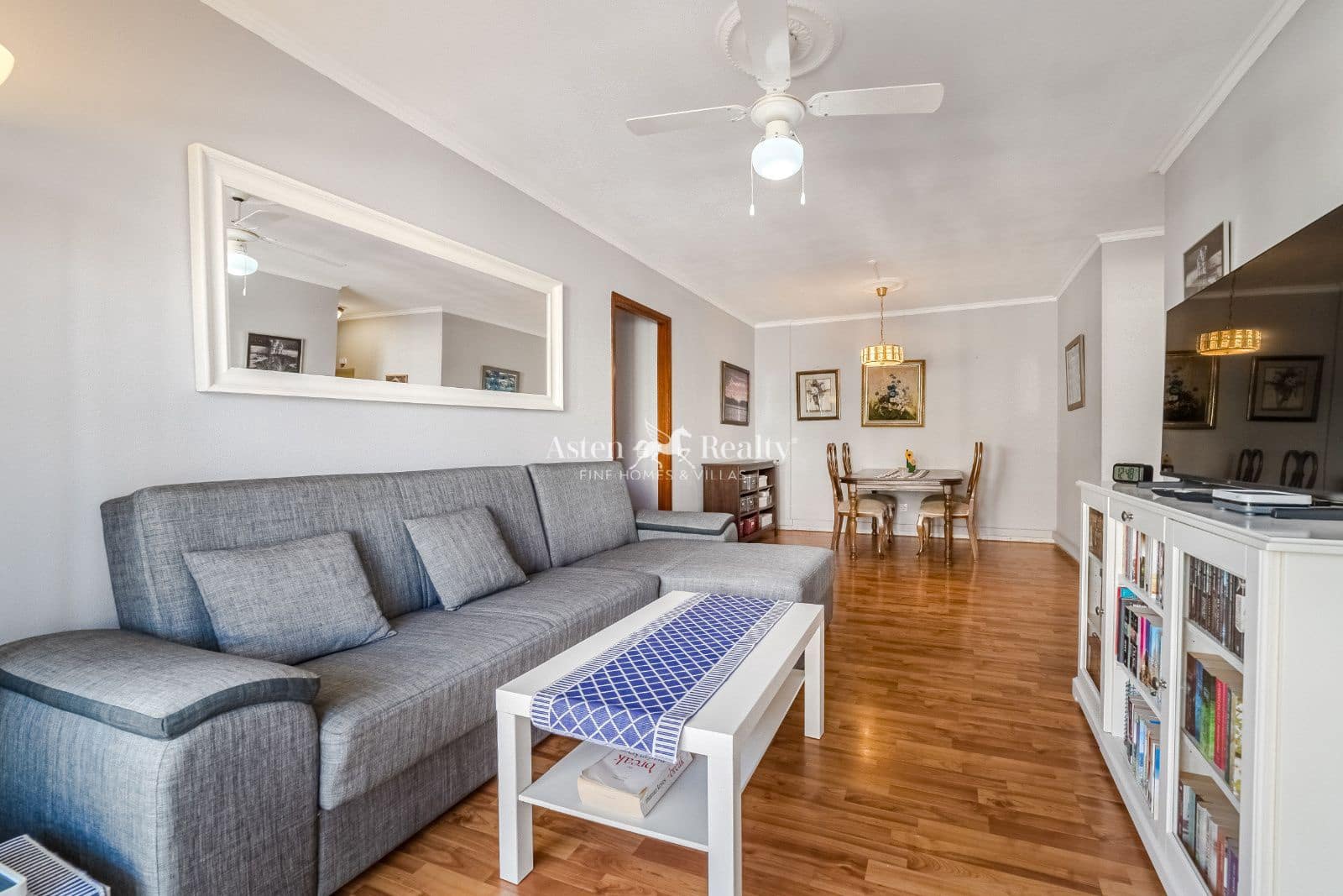 3 chambre Appartement à vendre à Los Cristianos avec piscine garage - 415 000 € (Ref: 9473315)