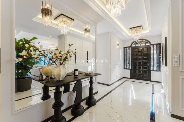 4 slaapkamer Huis te koop in San Eugenio Alto, Adeje met zwembad garage - € 2.600.000 (Ref: 9474544)