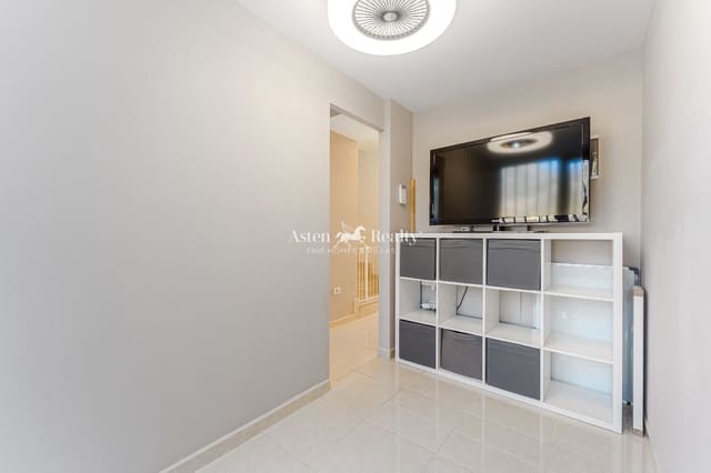 3 soverom Hus til salgs i Güímar med garasje - € 370 000 (Ref: 9480663)