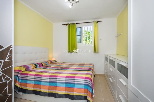 Casa de 3 habitaciones en Palm-Mar, Arona en venta - 340.000 € (Ref: 9484062)