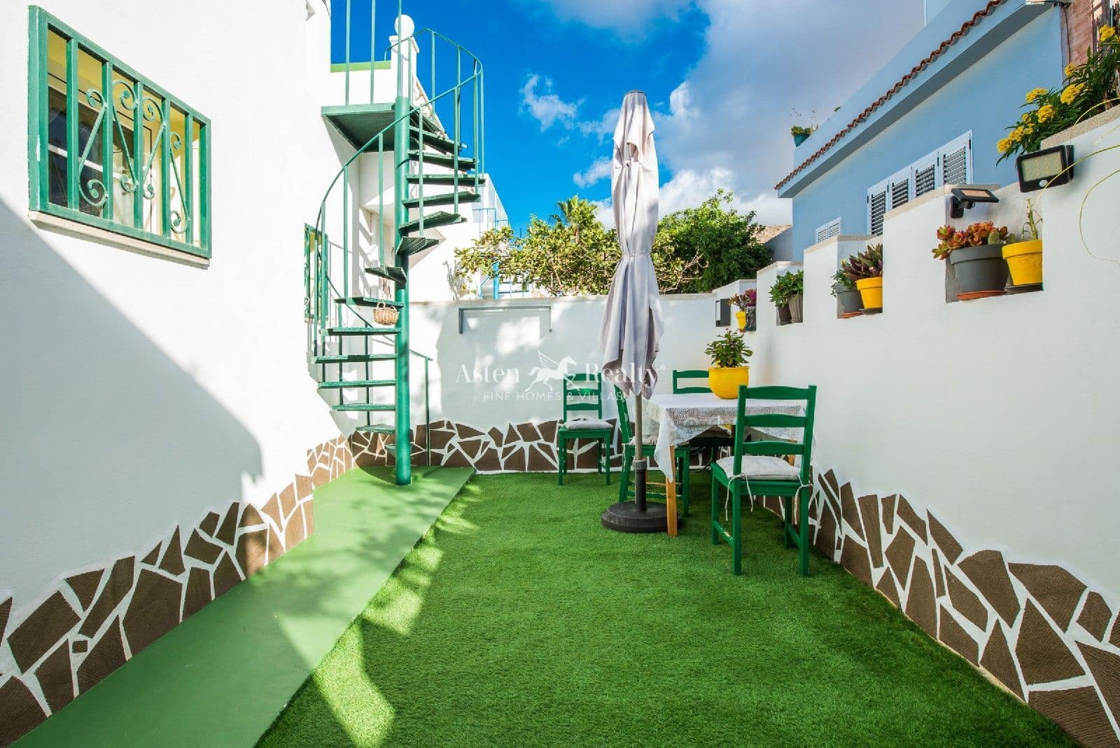 Casa de 3 habitaciones en Palm-Mar en venta - 340.000 € (Ref: 9484062)