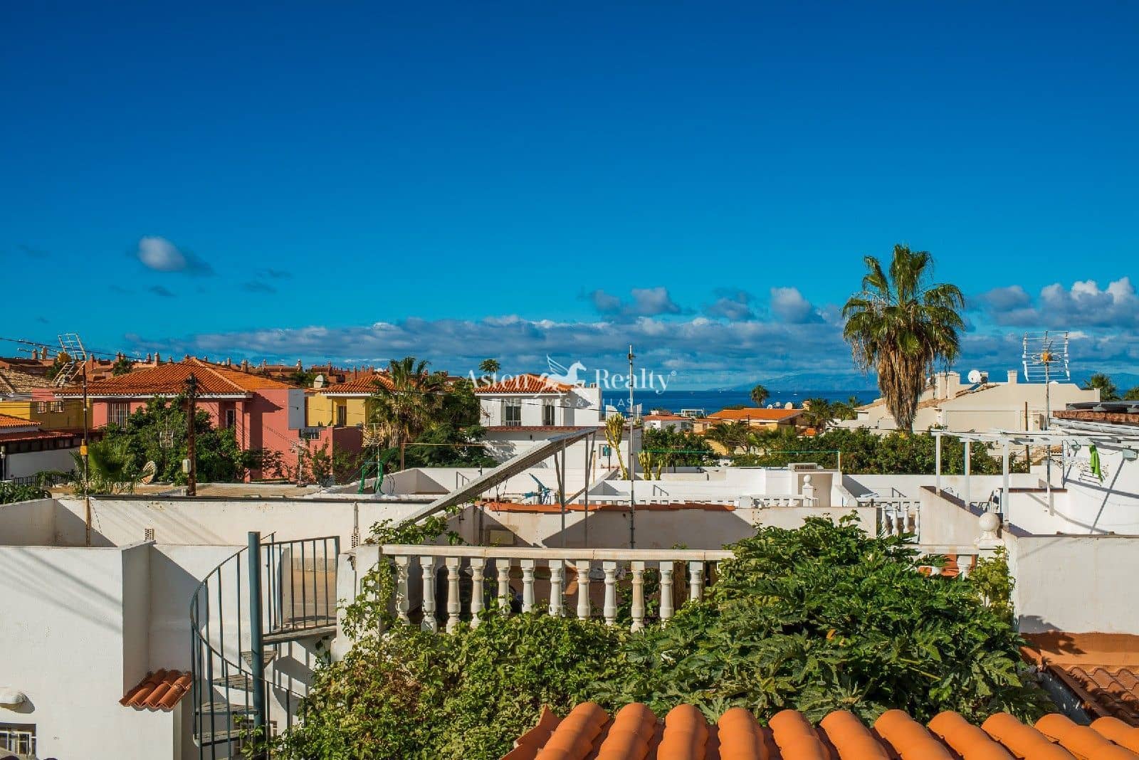 Casa de 3 habitaciones en Palm-Mar en venta - 340.000 € (Ref: 9484062)