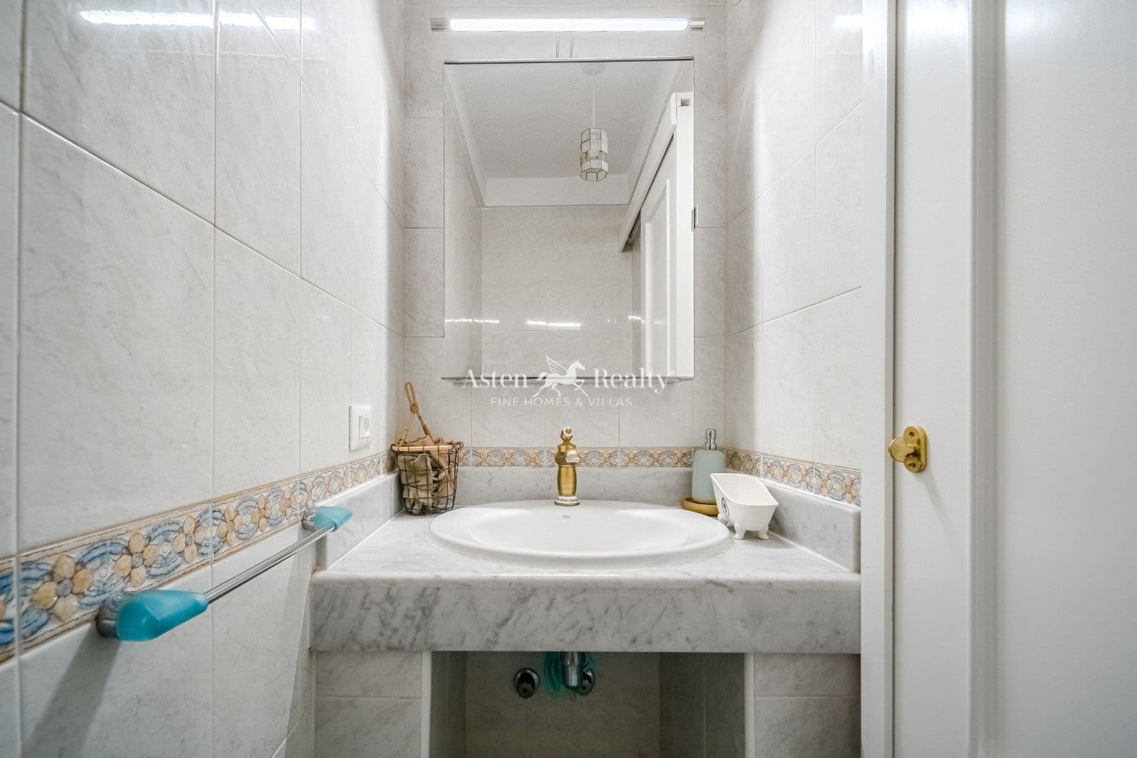 3 slaapkamer Huis te koop in Chayofa met zwembad garage - € 750.000 (Ref: 9491898)