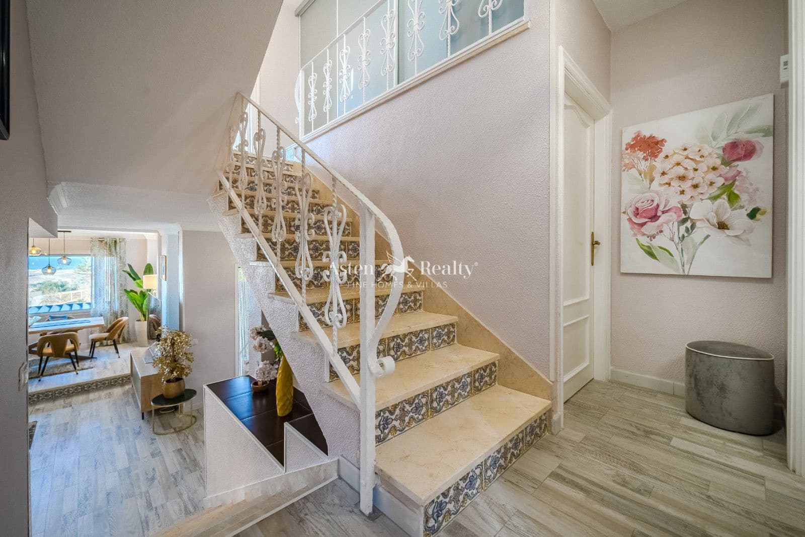 3 slaapkamer Huis te koop in Chayofa met zwembad garage - € 750.000 (Ref: 9491898)