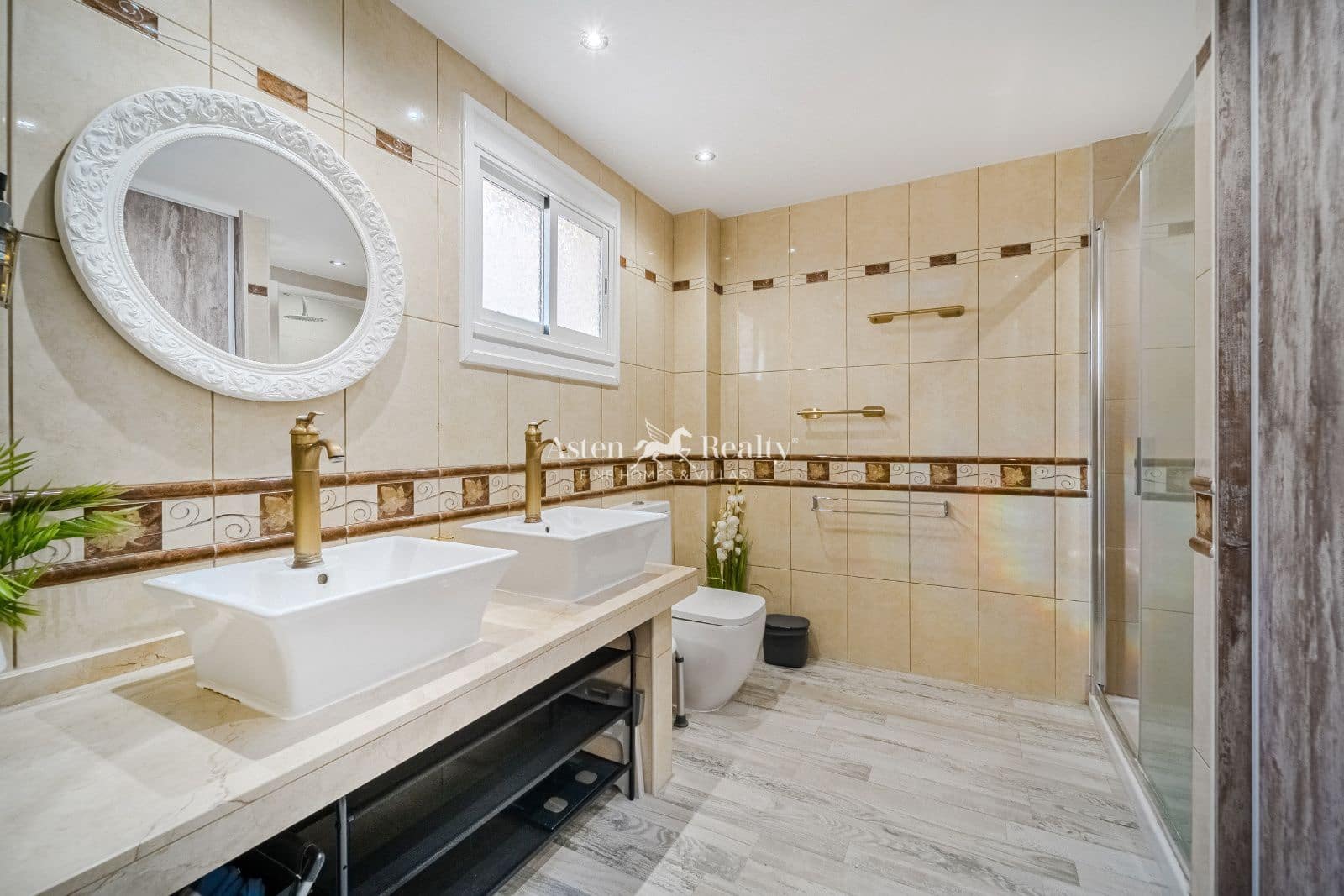 3 slaapkamer Huis te koop in Chayofa met zwembad garage - € 750.000 (Ref: 9491898)