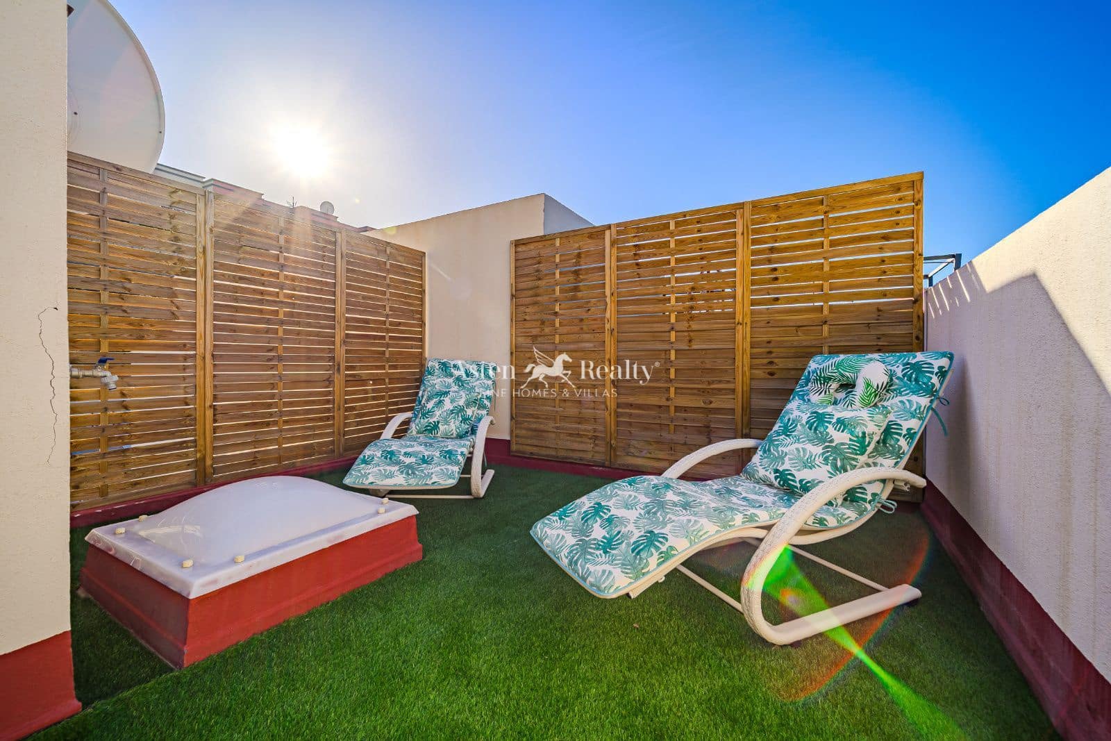 3 slaapkamer Huis te koop in Chayofa met zwembad garage - € 750.000 (Ref: 9491898)