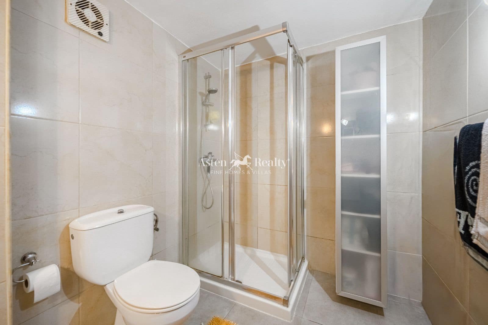 4 bedroom Townhouse for sale in Costa Adeje with pool garage - € 540,000 (Ref: 9491899)