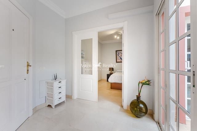 2 camera da letto Attico in vendita in Playa del Duque, Adeje con piscina garage - 850.000 € (Rif: 9500395)