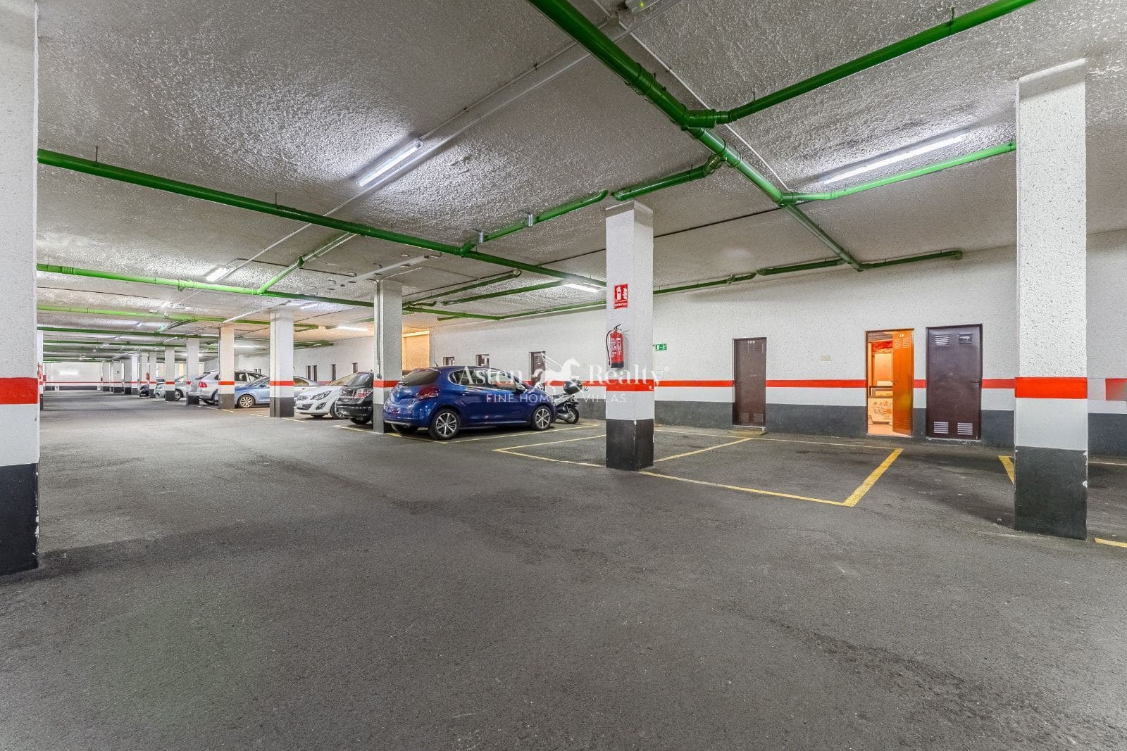 2 camera da letto Attico in vendita in Playa del Duque con piscina garage - 850.000 € (Rif: 9500395)