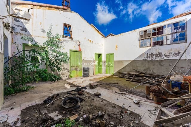 6 camera da letto Villa in vendita in Guía de Isora con garage - 299.000 € (Rif: 9500973)