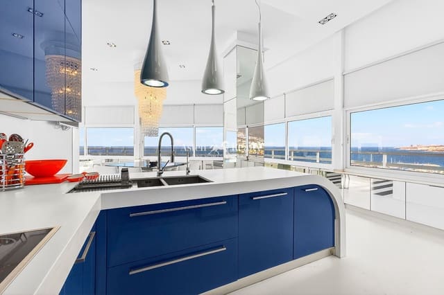 1 slaapkamer Penthouse te koop in San Eugenio Bajo, Adeje met zwembad garage - € 1.595.000 (Ref: 9510147)