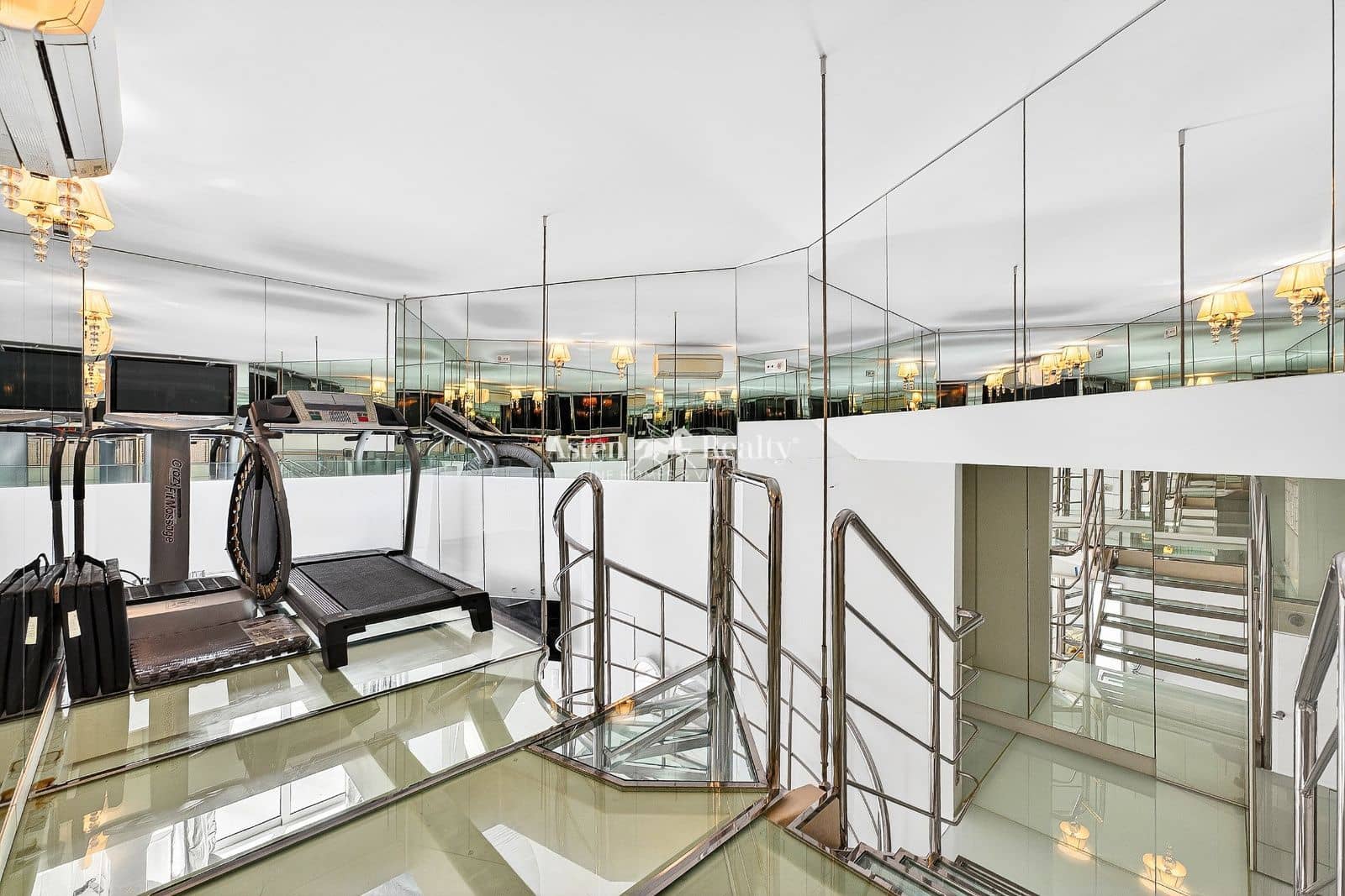 1 slaapkamer Penthouse te koop in Costa Adeje met zwembad garage - € 1.595.000 (Ref: 9510147)