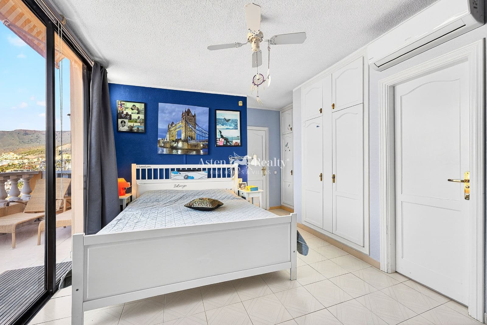 4 bedroom Townhouse for sale in Costa Adeje with pool garage - € 639,000 (Ref: 9510148)