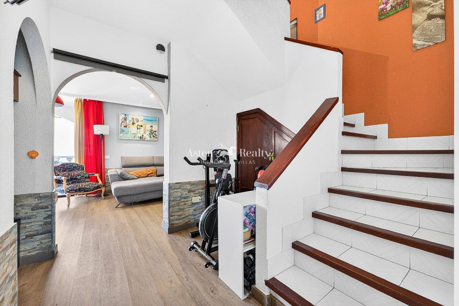 4 bedroom Townhouse for sale in Costa Adeje with pool garage - € 639,000 (Ref: 9510148)