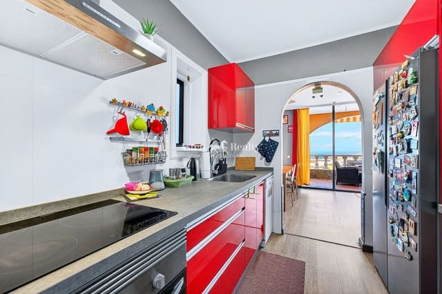 4 bedroom Townhouse for sale in San Eugenio Alto, Adeje with pool garage - € 639,000 (Ref: 9510148)