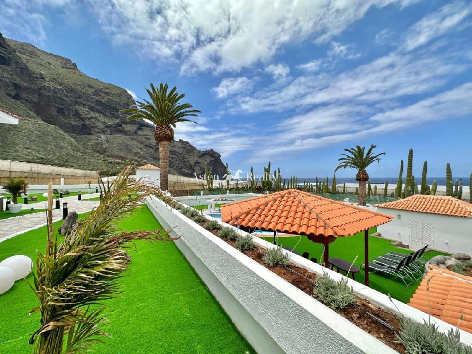 8 Zimmer Haus zu verkaufen in Buenavista del Norte mit Pool Garage - 3.700.000 € (Ref: 9516528)
