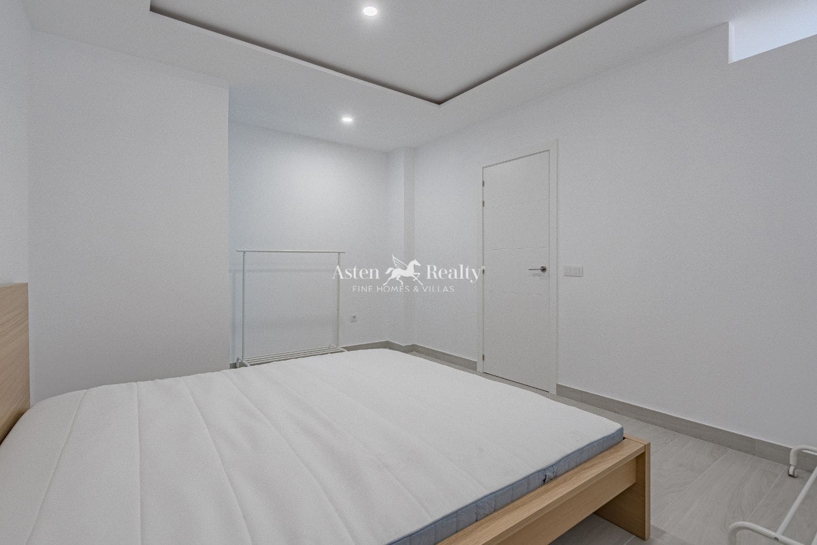 2 soveværelse Lejlighed til salg i Los Cristianos - € 549.000 (Ref: 9516529)