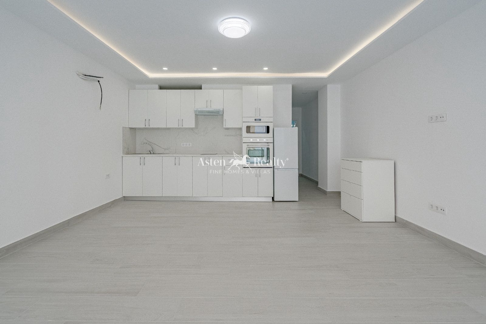 2 soveværelse Lejlighed til salg i Los Cristianos - € 549.000 (Ref: 9516529)