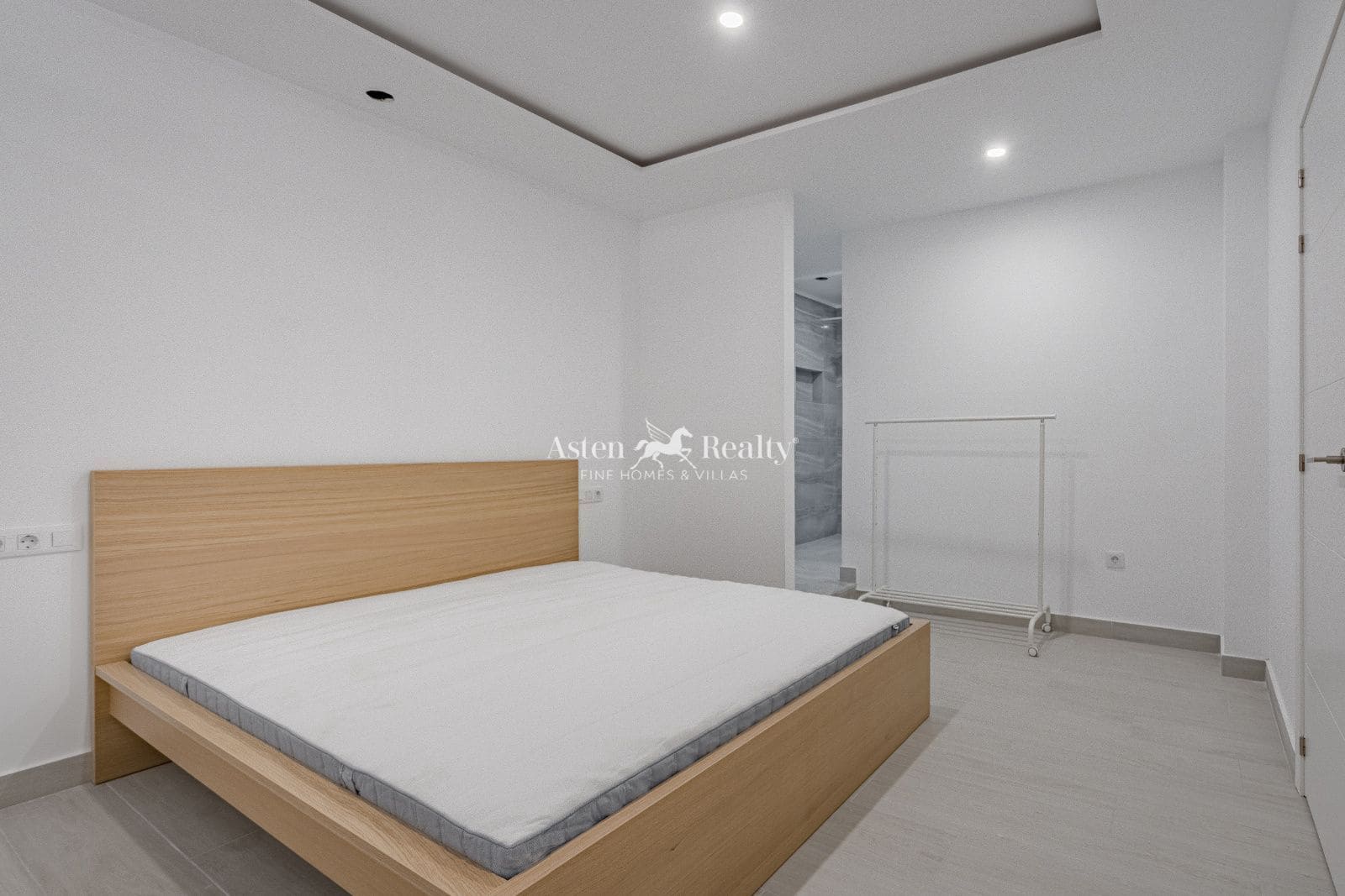 2 soveværelse Lejlighed til salg i Los Cristianos - € 549.000 (Ref: 9516529)