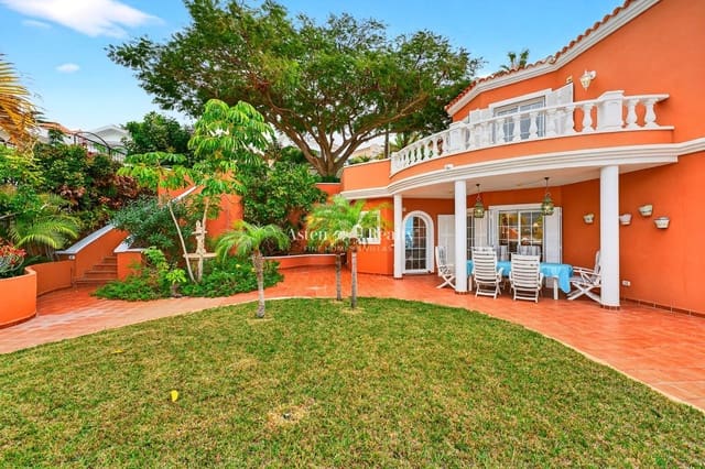 5 soveværelse Byhus til salg i San Eugenio, Adeje med swimmingpool garage - € 2.500.000 (Ref: 9516530)